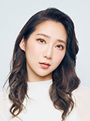 ファーストサマーウイカさん